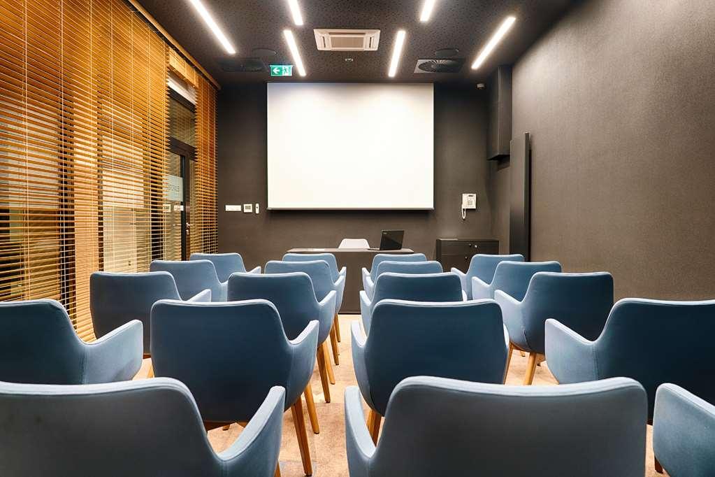 Focus Hotel Premium סופוט מתקנים תמונה